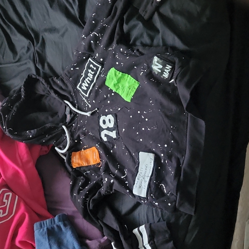Graphic  hoodie